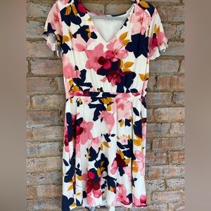 Clearance item! Womens spring dress. Like new, never worn.